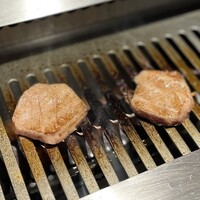 焼肉うしごろ 表参道店 - 厚切りタン
