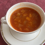 マリーン・ルージュ - スープ　色々な野菜と豆入りミネストローネ風スープ