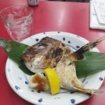 伏見 - 鯛頭塩焼きと赤兎馬