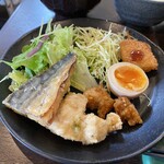 七色野菜　一隅の里 - 鯖の唐揚げ、バリ旨で、鯖ダバ鯖ダバァ〜♪( ´▽｀)