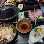 Ichiraku - サラダ、お刺身、陶板焼き
