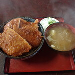 お食事処 相津 - 特製ソースかつ丼（味噌汁と漬物が付きます）