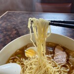 大海軒 - ワンタン麺リフトアップ