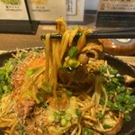 Okonomiyaki Gyuusujinegimaru - 黄身に絡めていただきまーす！