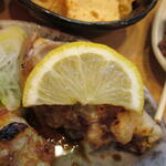 酒蔵 力 - レモンを絞って