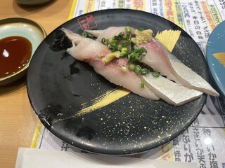 Kaitensushi Katsuissen - 生とろ鯖　※最初に食べた鯖が今日イチ美味しかったです。ほどよく脂がのっていて鮮度もよかったです。