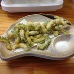 沖縄料理とそーきそば たいよう食堂 - ゴーヤの天ぷら