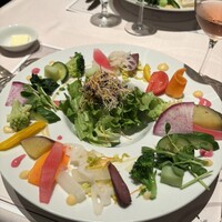 Nord - シェフおすすめ彩り野菜の前菜料理