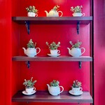 ティーマーケット ジークレフ 吉祥寺本店 - 入り口も紅茶屋さん