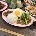 東南アジア屋台 アガリコ食堂 - 