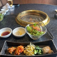 焼肉 べこ亭 たまプラーザ本店 - 