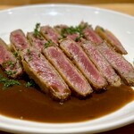 洋食 おがた - 艶やかな色合いにうっとり