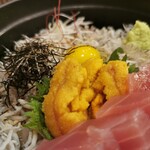 ちりめん・しらす専門店 凪 - 雲丹がめっちゃ美味しい♪