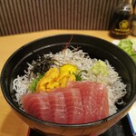 Chiri Men Shirasu Semmonten Nagi - 三色丼