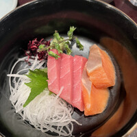 天ぷら ひさご - 和定食３０００円。お造り。マグロが上等でした。