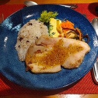 LA PAIX -  LA PAIX -