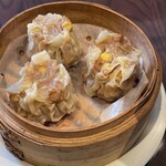 五指山 - 焼売(豚肉コーン入り)