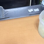 加賀 - 食券を出して待つ