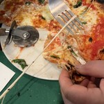 アクア・サンタ - チーズめちゃのびるー