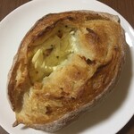 ウメパン - はちみつレモン   ￥210なり