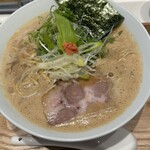 Kamigata Reimbo - 麦味噌ラーメン(1800円)。奥深い