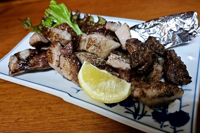 亀治 &ndash; 羽後牛島：秋田市で本格羽後牛と和食を楽しむレストラン