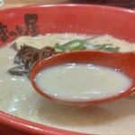 ラーメン まこと屋 ふじみ野店 - クリーミーですが、しつこくなくて美味しい♬