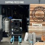 The Villa & Barrel Lounge - 