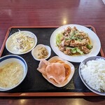 台湾料理　嘉宴楼 - 油淋鶏定食