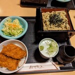 くいどころ里味 - 料理写真:ミニタレかつ丼セット（半そば付き）+蕎麦大盛り。