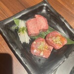 炭火焼肉 あもん - 