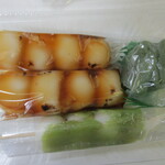 御菓子司わたなべ - 団子と草餅