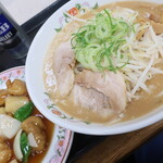 餃子の王将 - 餃子の王将ラーメン（大盛）＆酢豚