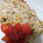 カレーヤ - ピラフって卵が入るんですね…