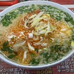 とん平食堂 - 辛口ホルモン麺