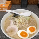 ハッスルラーメンホンマ - 
