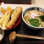 Teshigoto Sanuki Udon Sansan - 