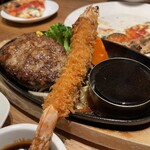 グルメ食堂 洋ろっぱ - 料理写真:キング海老フライハンバーグ¥1,848