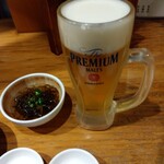 恵水産 - お通しのもずく酢とビール♪