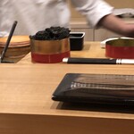 Kitahama Sushiyamano - 口開けのキャビア　2キロはあるようです