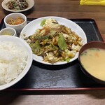 満月食堂 - 焼肉定食　１０５０円