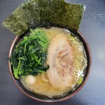 横浜家系ラーメン すずき家 子安本店 - 