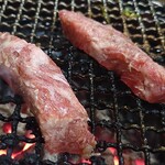 東秀苑 - 希少カルビ