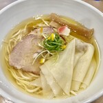 Raxameninada - 薄口らぁ麺850円