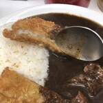 カレーの龍 - カツの断面