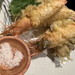 離れ情緒・朝〆旬魚・日本酒 魚魚呑 - 