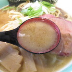 自家製麺 麺屋 利八 - スープ
