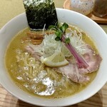 牡蠣と貝 - 濃厚牡蠣らぁ麺　950円