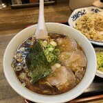 手打ラーメン 豚平 - 