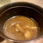 束ね重ね - 赤味噌味噌汁